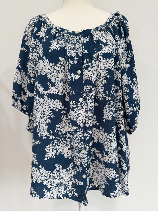 Abercrombie & Fitch Tops - Abercrombie & Fitch Blue Floral Puff Sleeve Blouse Size XL